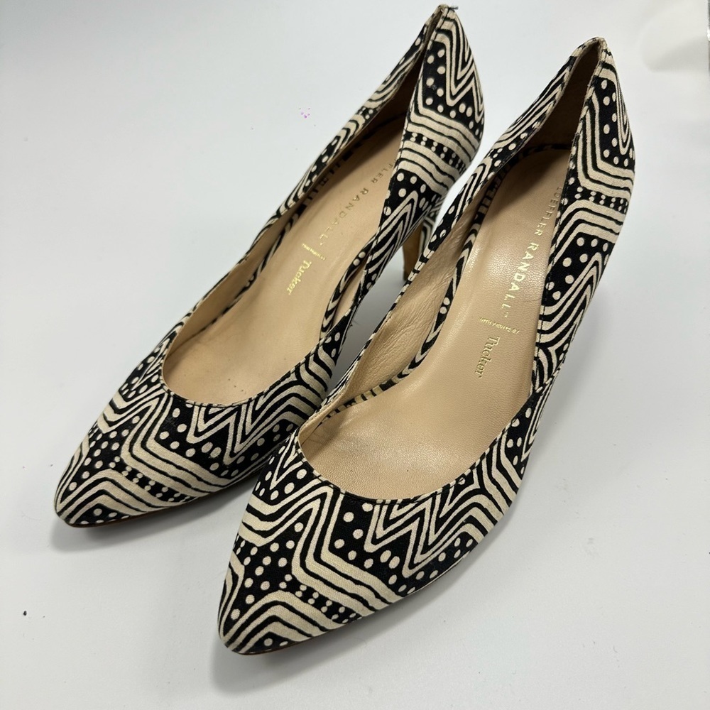 Loeffler Randall x Tucker tamsin printed pointed toe kitten heels size 8.5